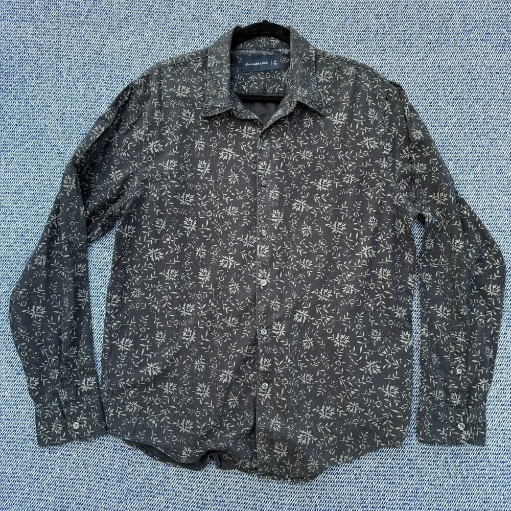 Abercrombie & Fitch Black Floral Long-Sleeve Button-Up Shirt Mens XL Cotton Blen
